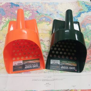 Sand Scoop Green or Orange.